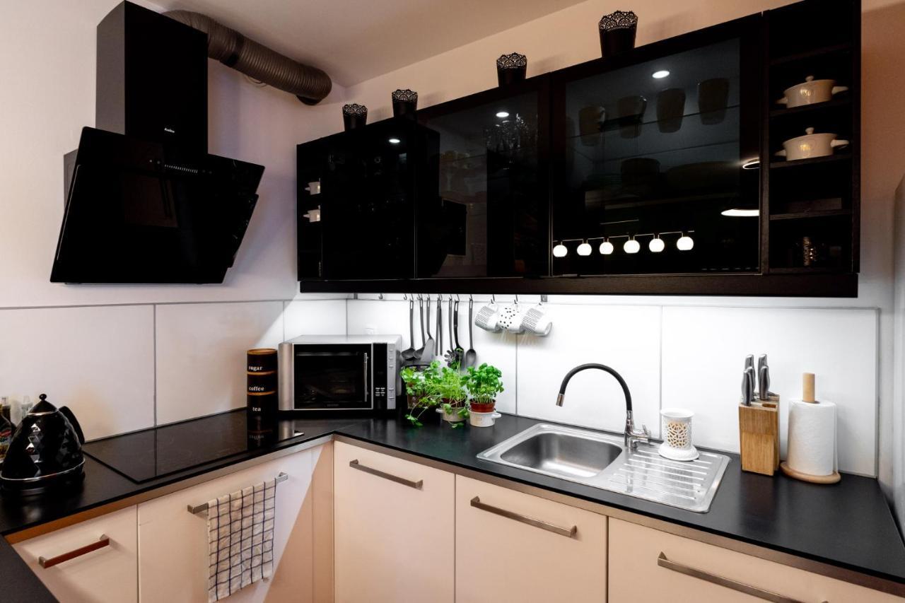 Torre Verona Apartment - 70M2, Terrace, Garage Красков Екстериор снимка